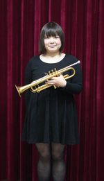 片岡 由佳莉